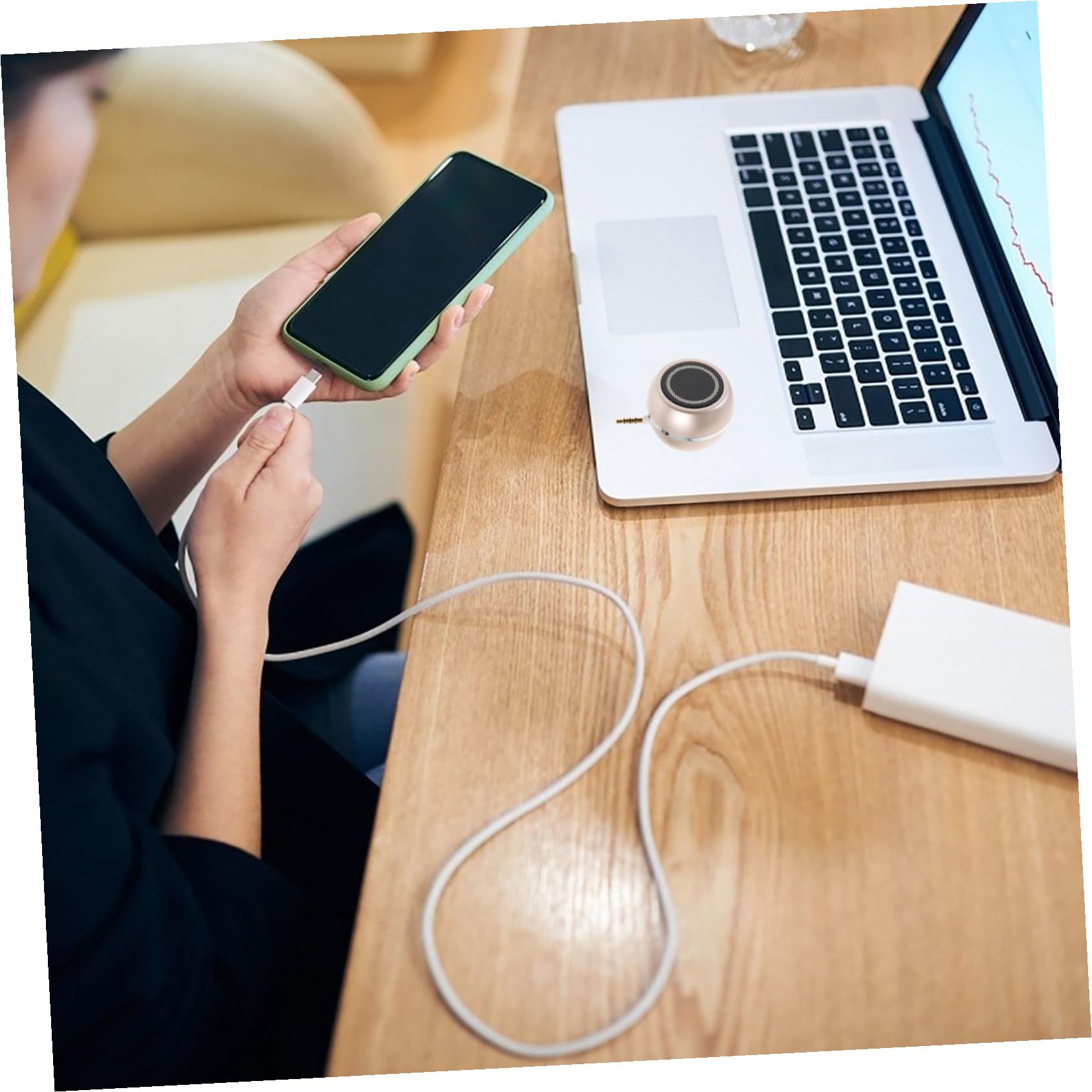 Kisangel Externer Desktop Lautsprecher Tragbarer Steckerlautsprecher aus Kunststoff 3w Leistung 2-Kanal Goldfarben mit 3,5-mm Anschluss Kompatibel mit Laptop Handy und Tablette für Klaren
