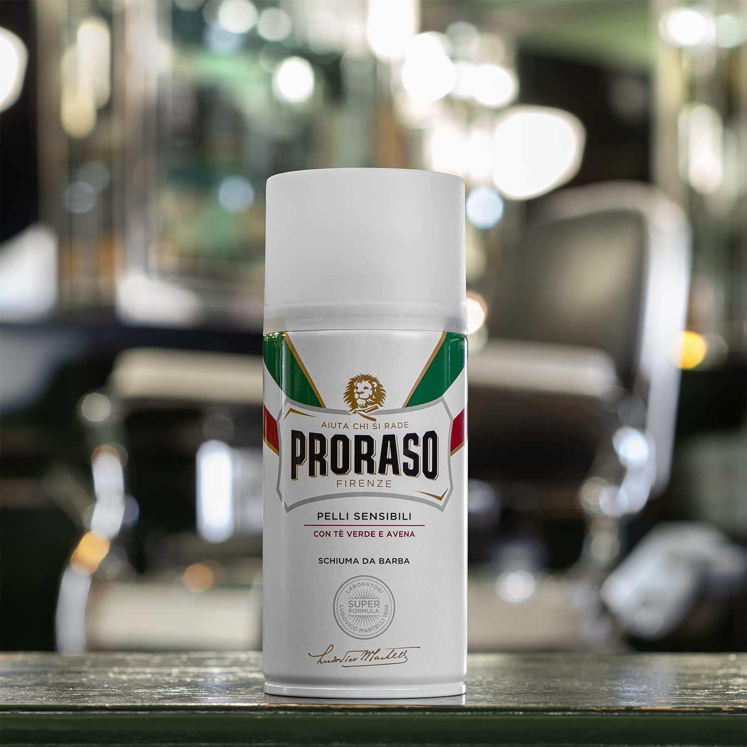 Proraso Schiuma da Barba Pelli Sensibili, 4 x 300ml, Schiuma barba Anti Irritazione con Estratti di Avena e Tè Verde, Made in Italy