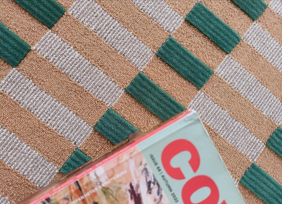 Handwoven Plaid Rug with Scalloped Edge, Peach Green Lavender, Checkered Pattern, Decorative Floor Mat (270 * 270 cm)