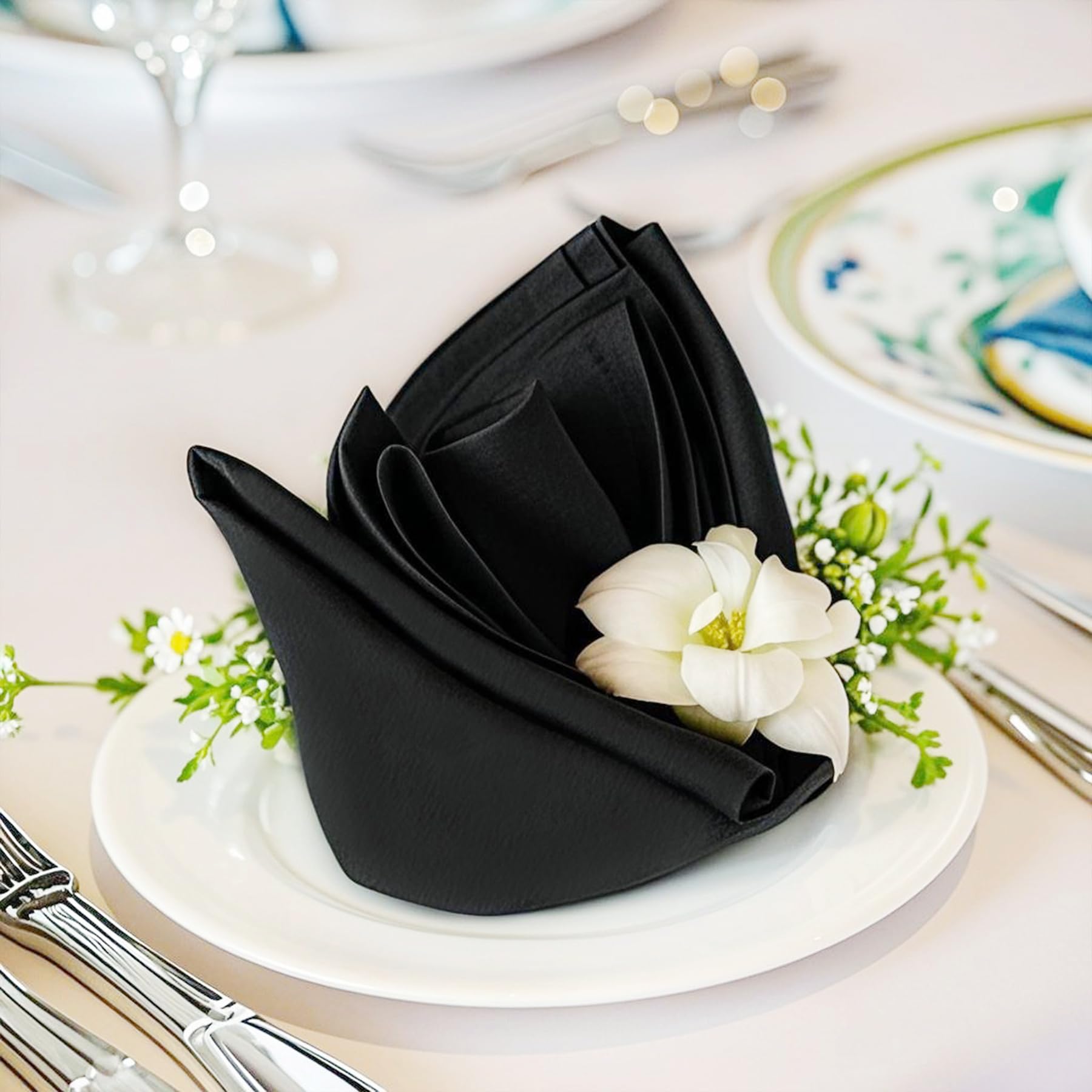 FOLINS&amp;HOME Black Cloth Napkins Set of 6, Decorative 17x17 Inch Napkins