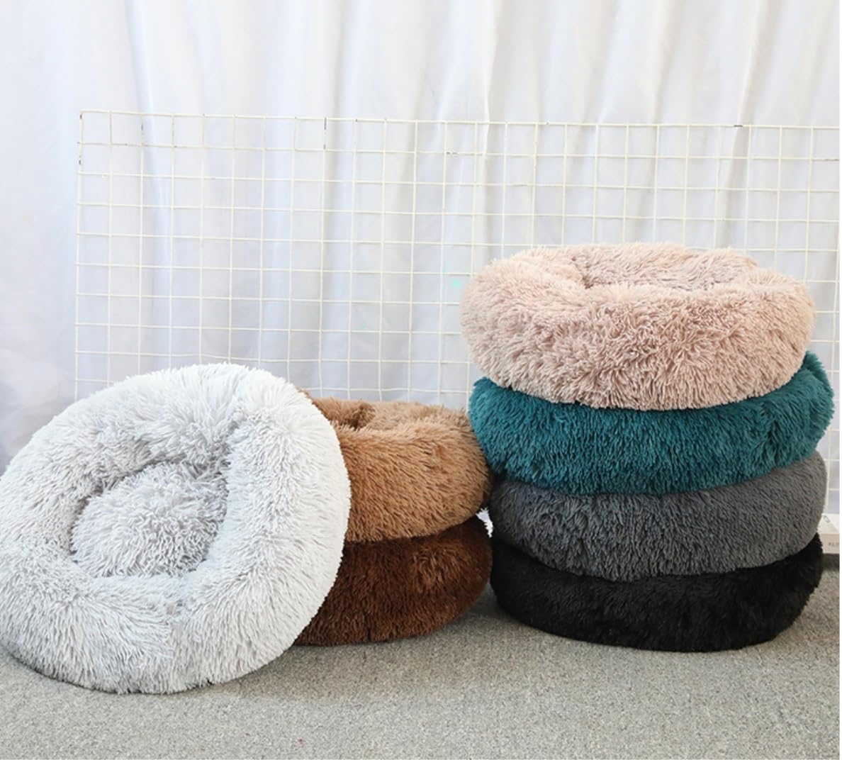 IRYZE Cuccia per Gatti Small Calming Donut Cat Dog Bed Anti-Anxiety Washable Round Cozy Soft Fluffy Faux Fur Pillow Cuddler Cuccia Gatto Interno (Color : B, Size : 60 * 60cm)