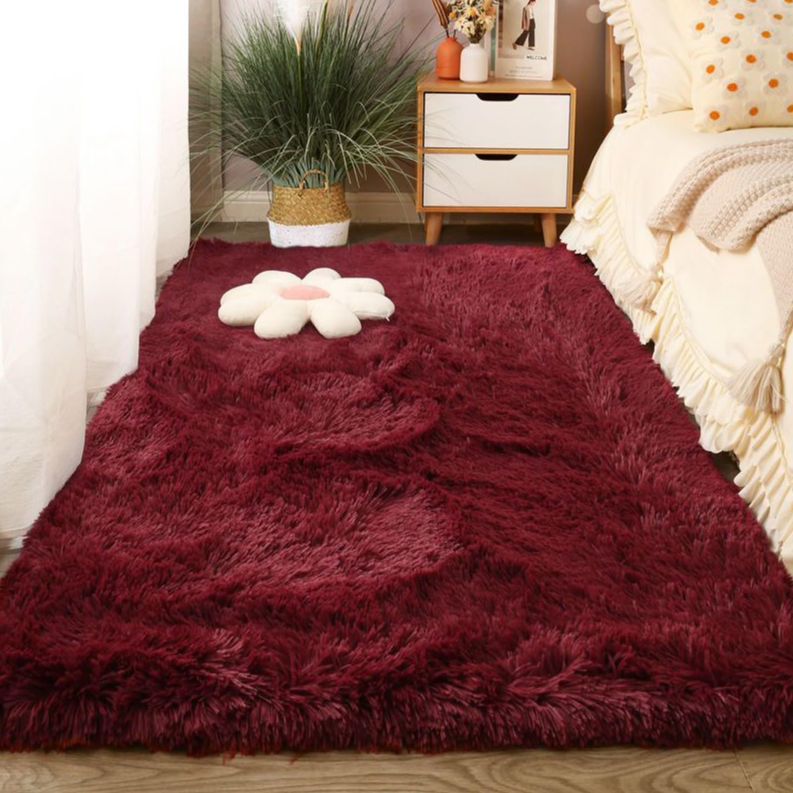 Tapis à poils longs lavable et antidérapant couleur vin rouge