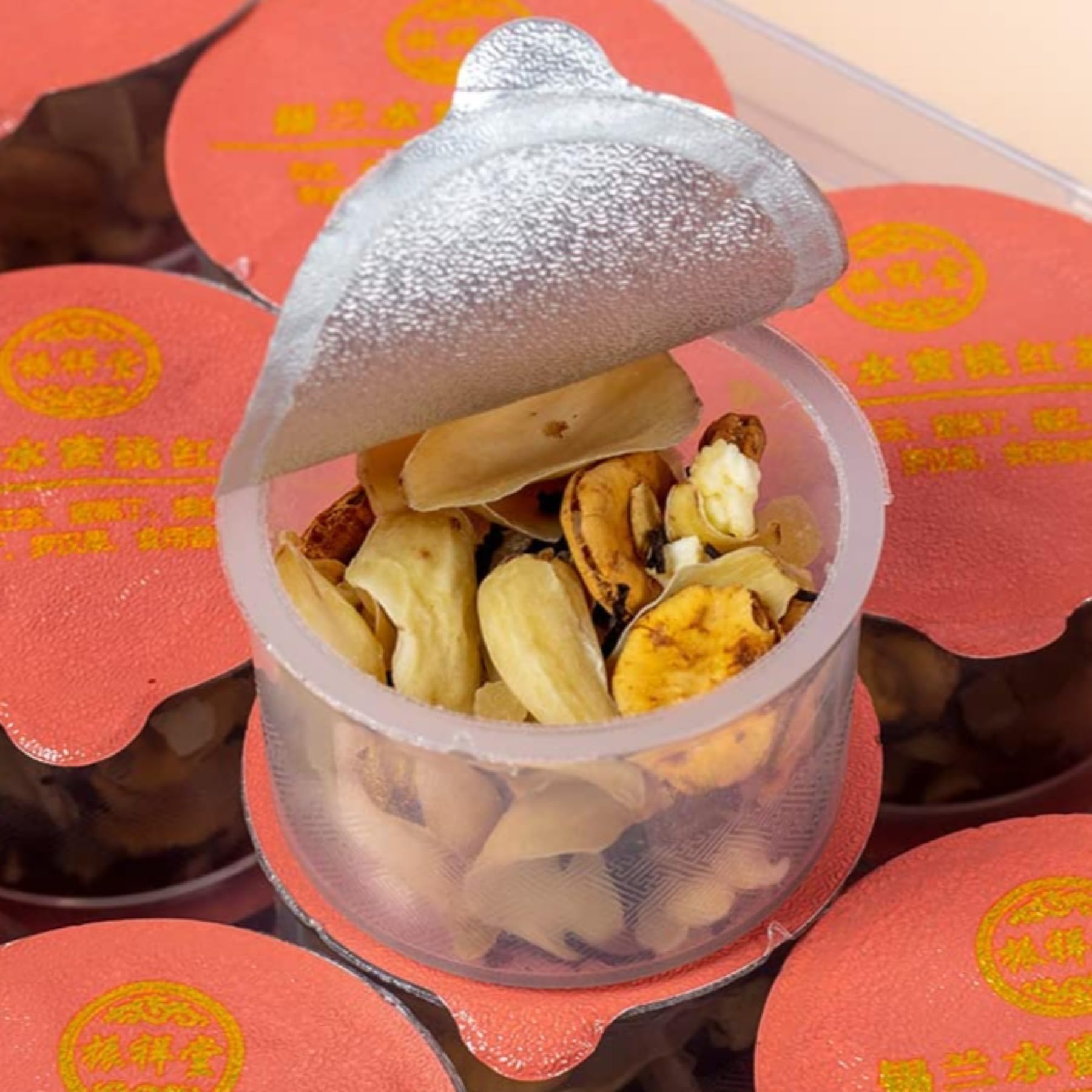 Leckere Pfirsich-Oolong-Tee-Kombination Chinesischer Kräutertee, Gesundheitstee 360g (12g * 30 Dosen/Karton) Geschmacklicher Schwarztee
