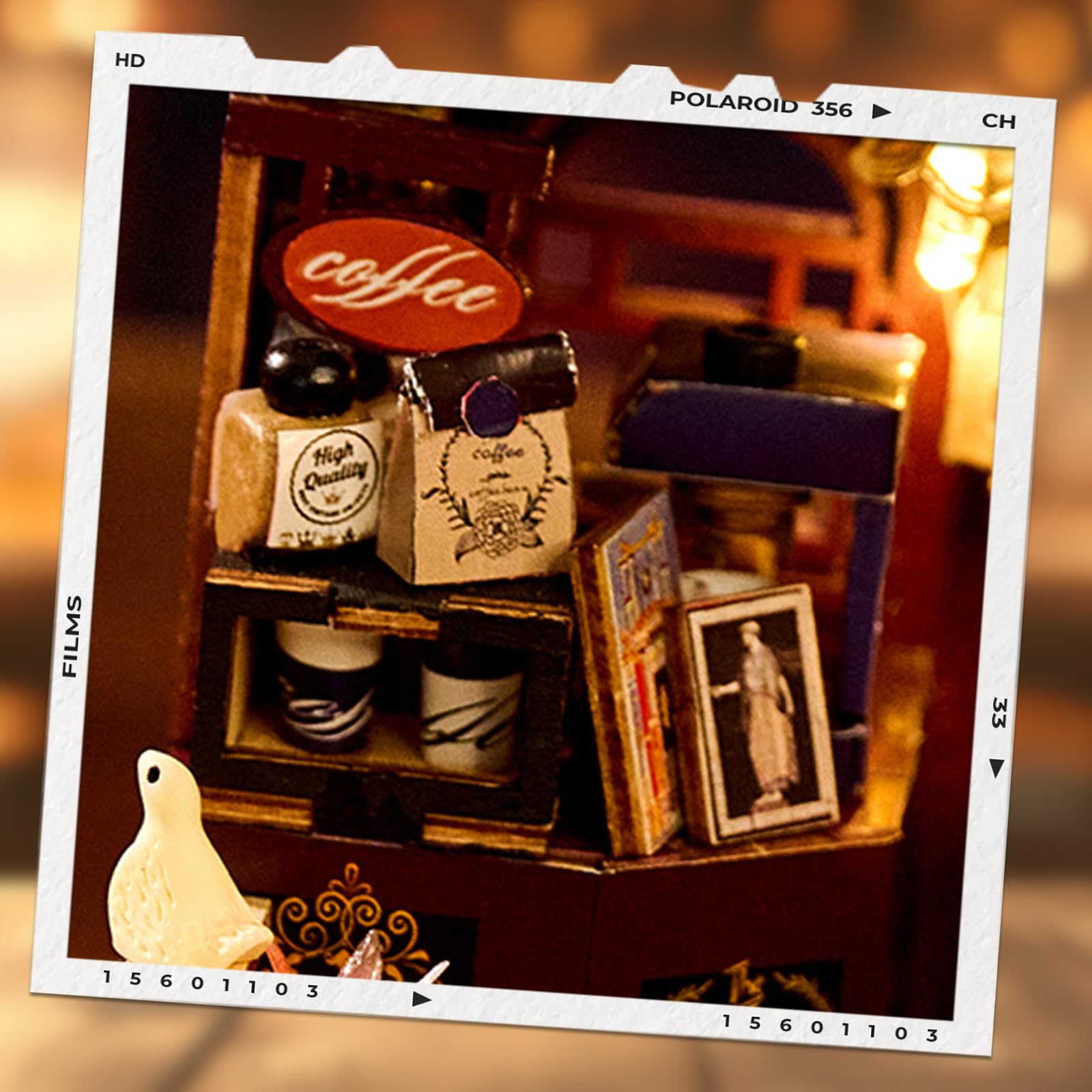 Cuteefun Kit per Casa Delle Bambole, con Luce LED, Modellino in Legno per Adulti e Adolescenti, Costruite la Casa dei Vostri Sogni, Compleanno Regali di Natale (Mildly Spiced Coffee)