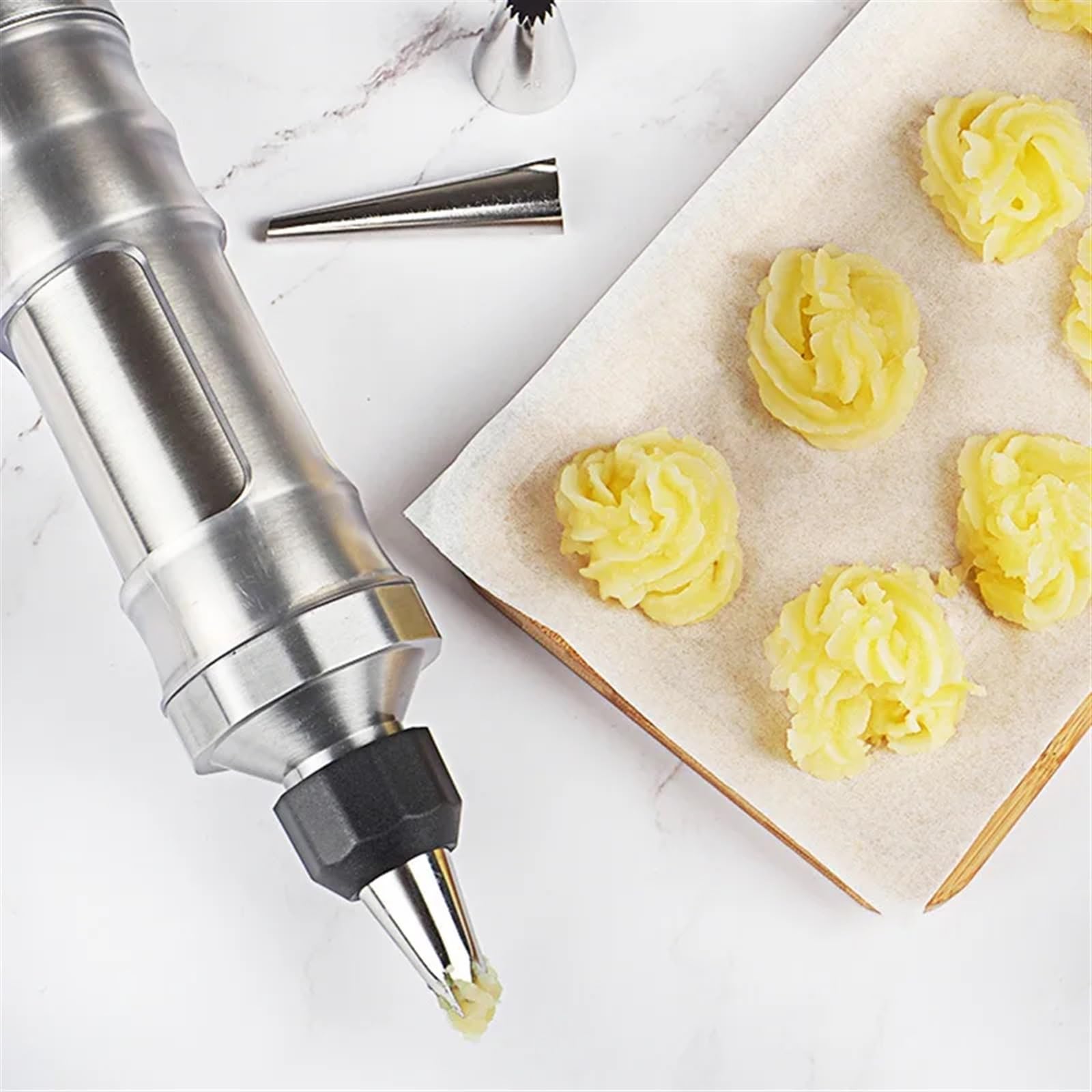 Tortenspritze Garnierspritze Cremefarbenes Keks-Dekorationsset | Spritze for Gebäck, Kekse, Kuchen, Blumenform