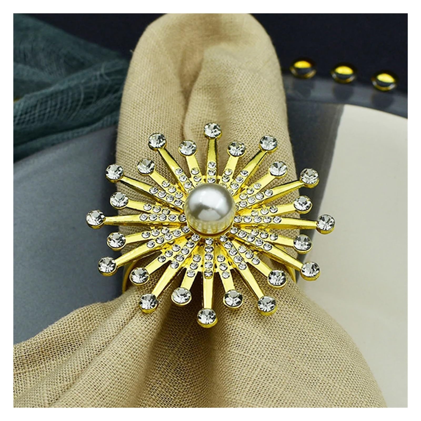 napkin rings Alloy Metal Napkin Ring for Wedding Table Decoration Pearl Holder Buckle Towel Rings Family Dinner Deco(J)