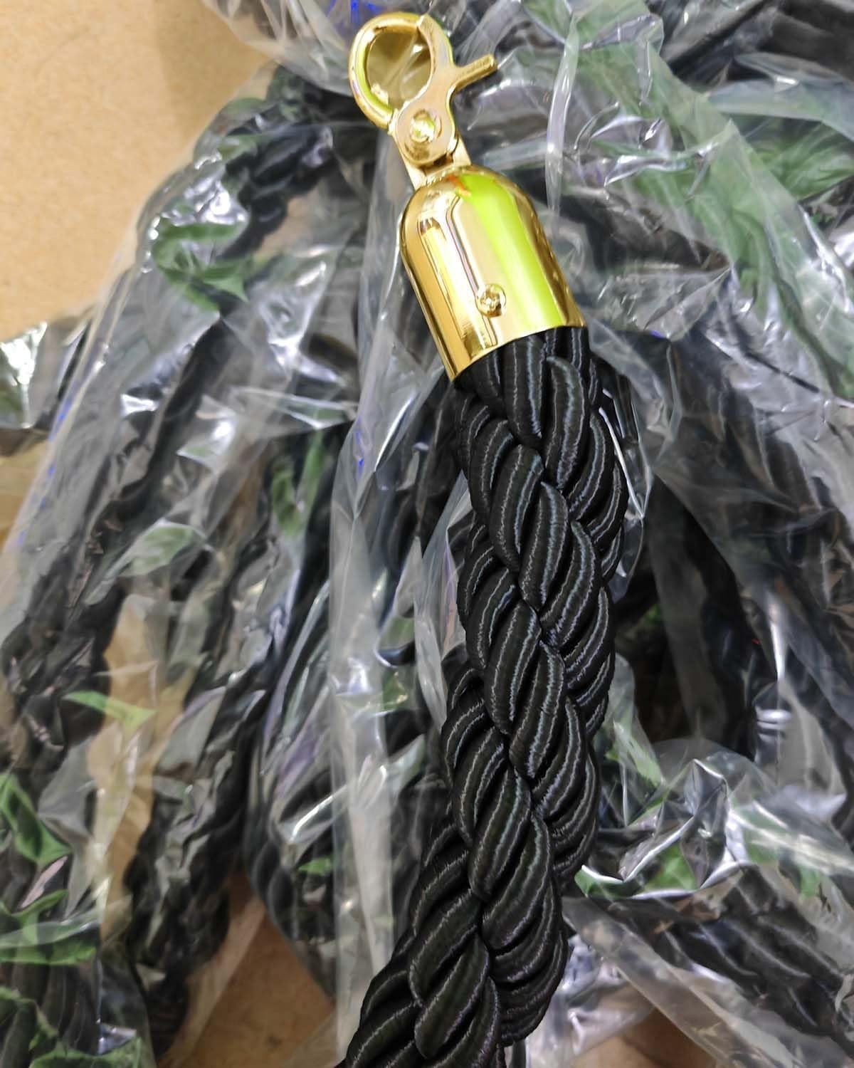 Corde de barrière de file d'attente en nylon torsadé 2m avec mousqueton doré pour poteau de guidage