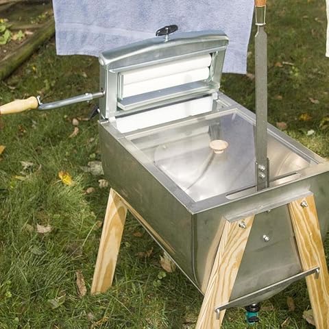 Lehman's Laundry Agitator Hand Washer Tub and Wringer with Wooden Legs Cover