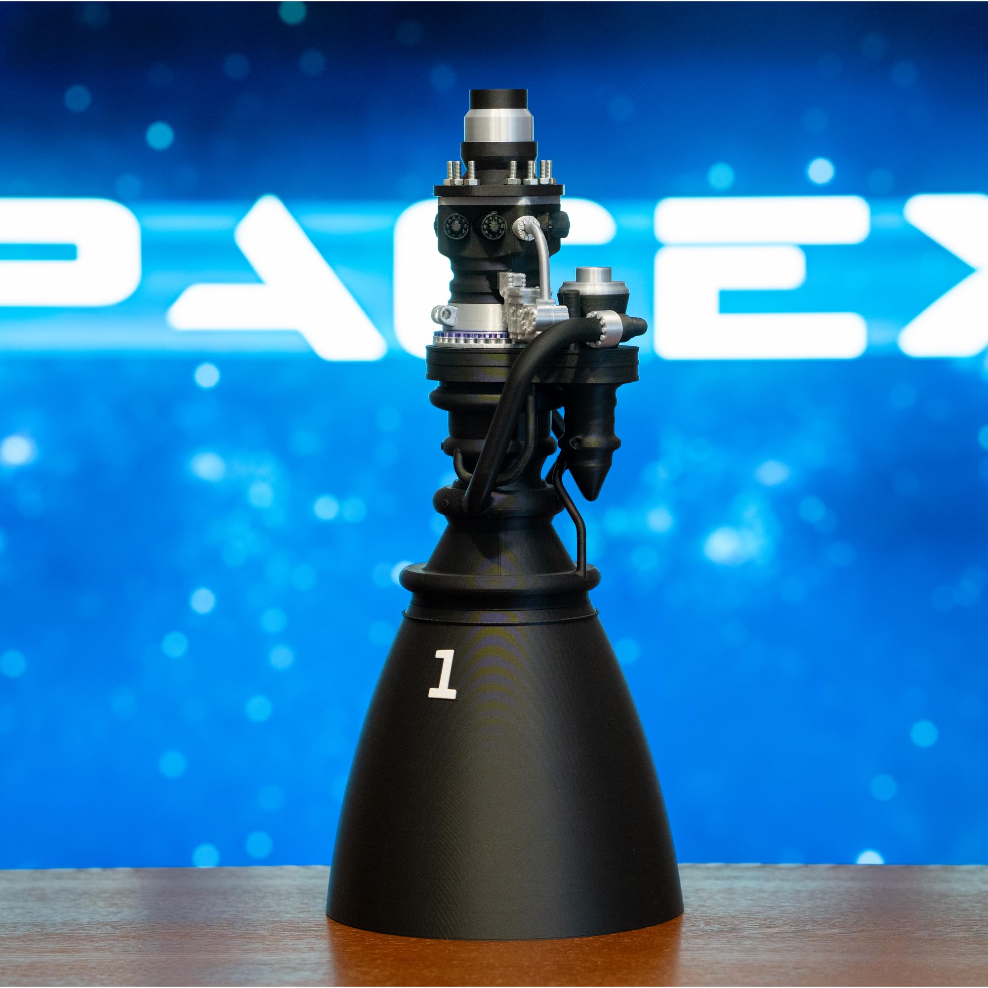 Amazon.co.jp: SPACELAB - Raptor 3 エンジンモデル スタンド付き - 1