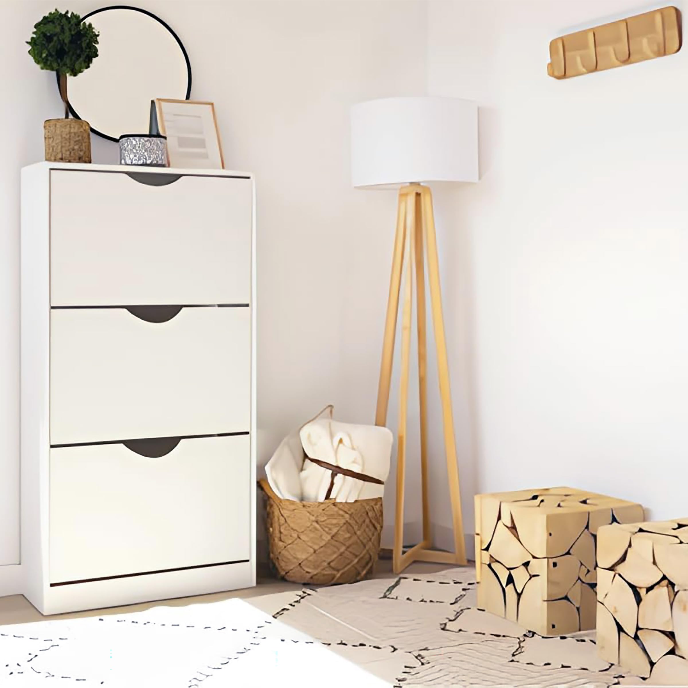 TIENDA EURASIA – Zapatero | 3 Puertas Abatibles de Almacenamiento | Medidas 118x60x24 cm | Estructura de aglomerado de madera (PB) | para 18 Pares de Zapatos |Zapatero Entrada Recibidor (Blanco)