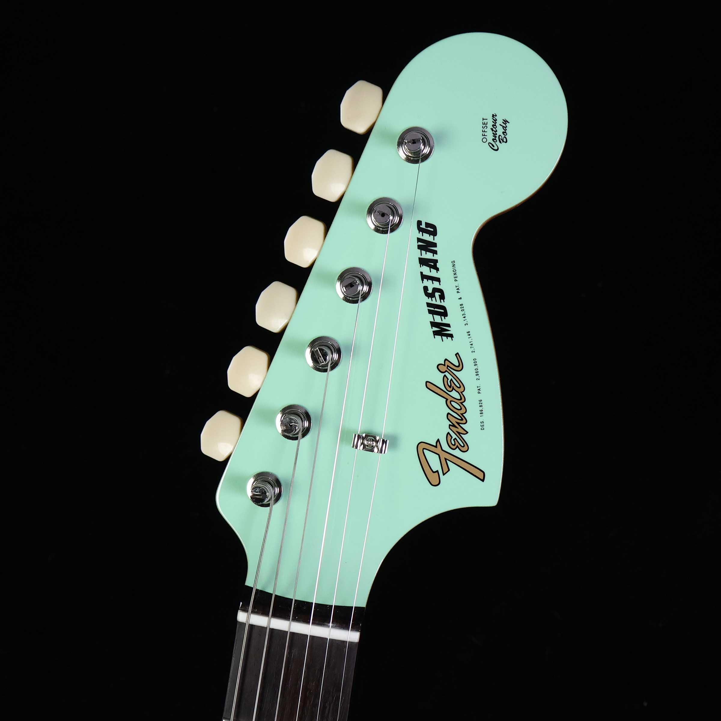Amazon | Fender Made in Japan Traditional 60s Mustang Rosewood