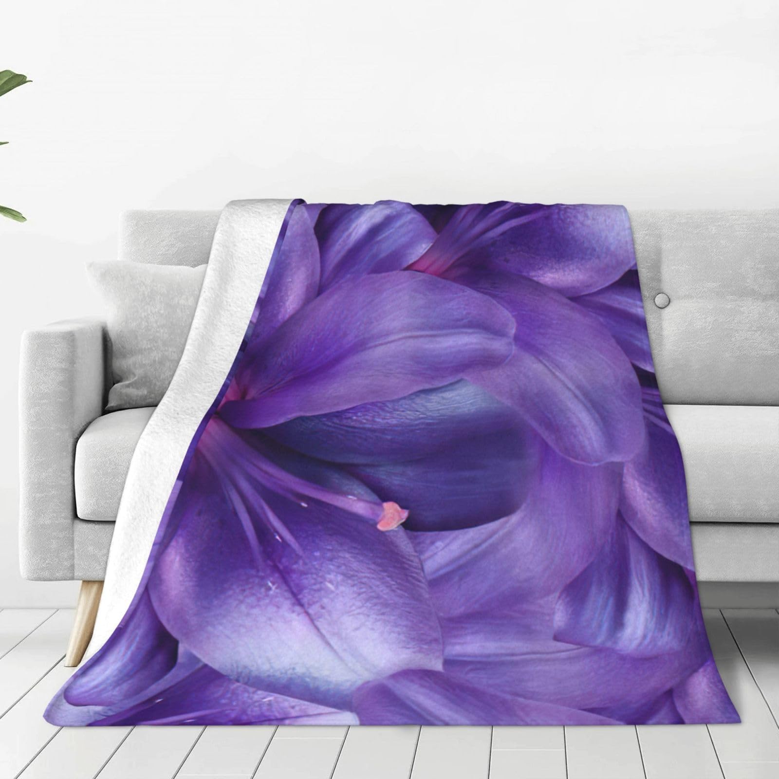 Couverture polaire violette fleurs de lys | Plaid doux pour lit et canapé