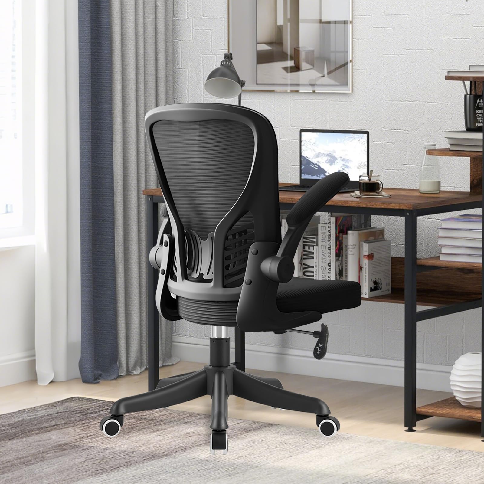 Silla de Oficina Ergonómica con Soporte Lumbar Regulable, Brazos Abatibles 90°, Tapicería de Malla Transpirable, Negro