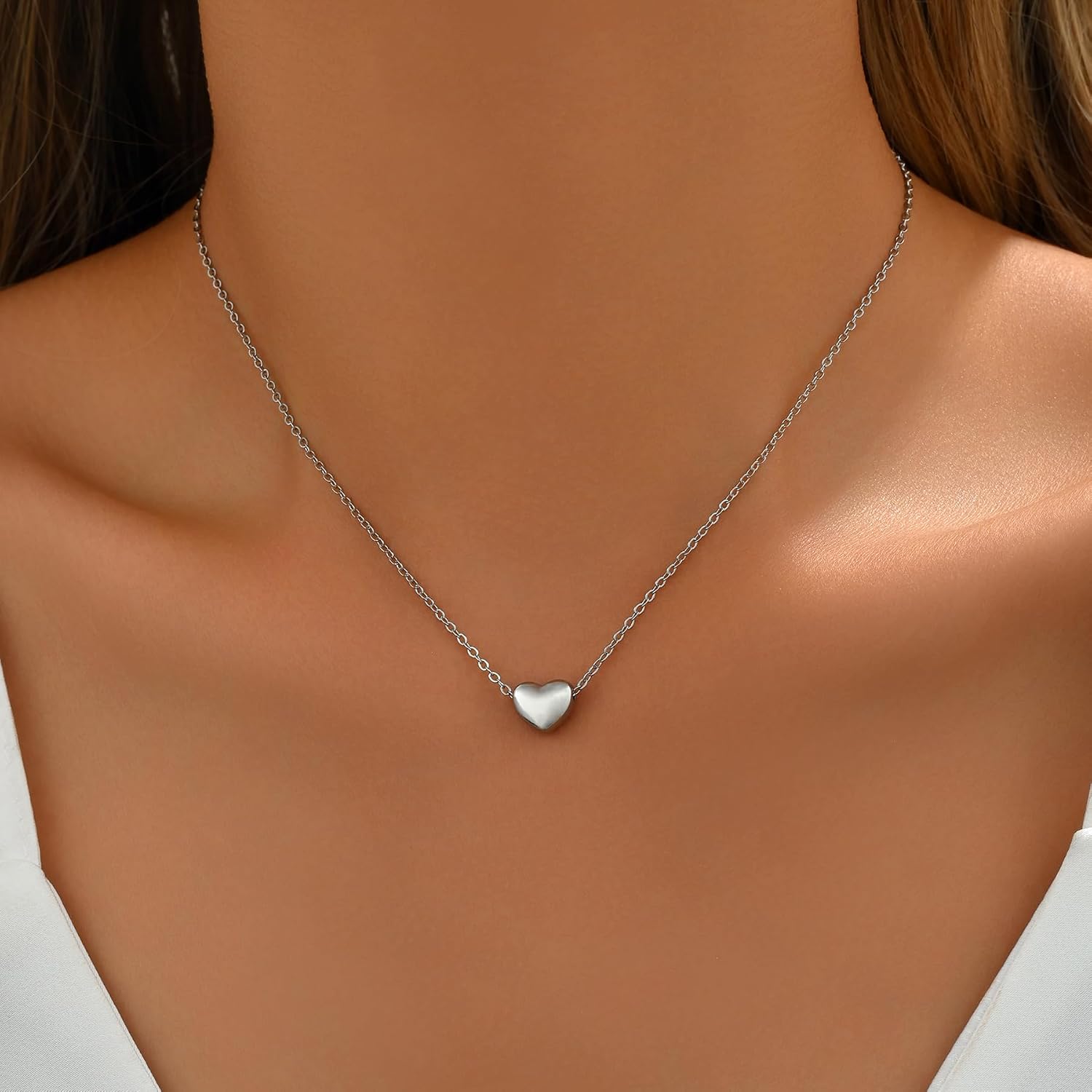 18K Gold Plated Heart Necklace for Women, Small Cute Red Crystal heart pendant, Tiny Love Green Cubic Zircon Diamond Choker Necklace, Adjustable Simple Necklaces, Birthday Bridesmaid Christmas Gifts