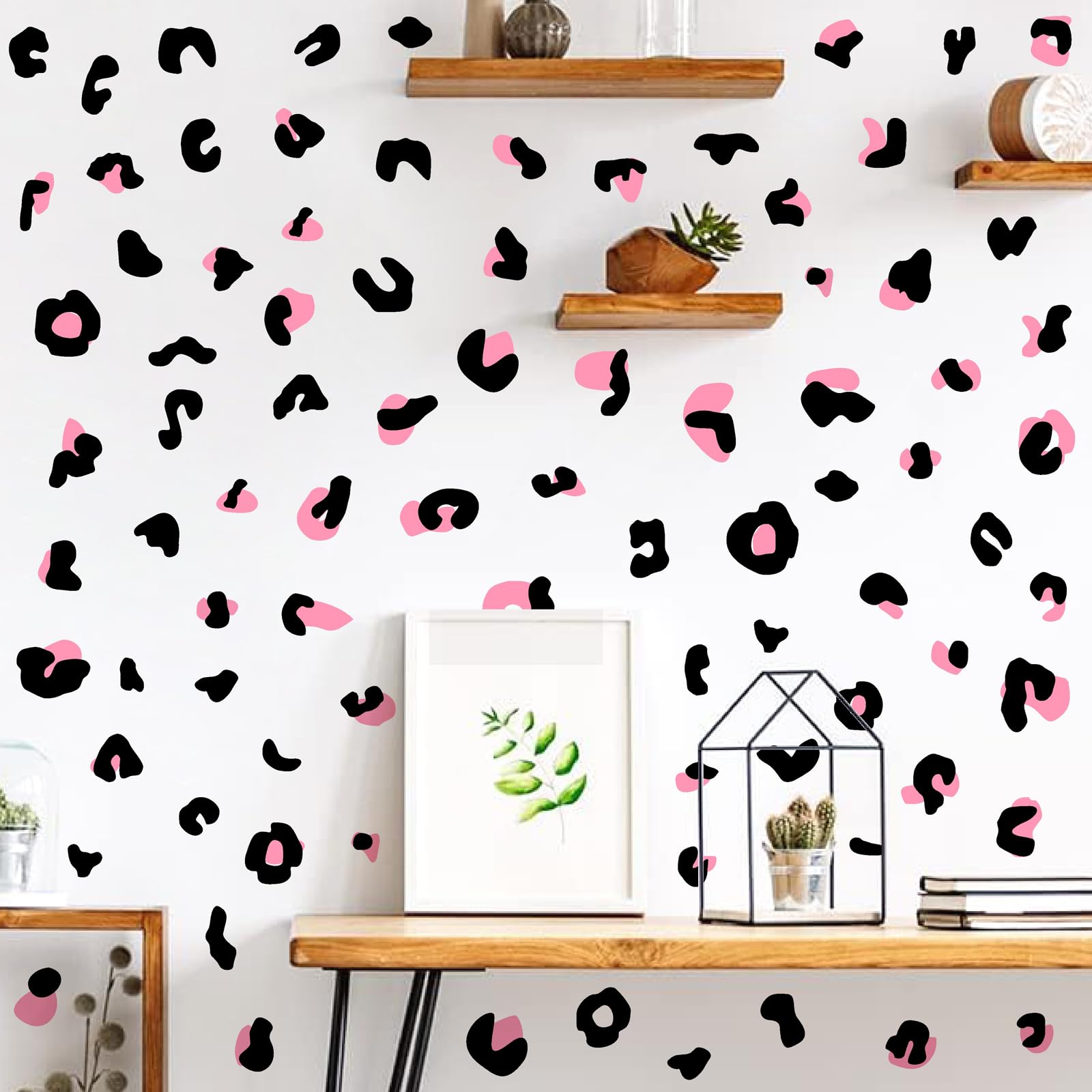 Stickers muraux motif léopard pour relooker un mur sans peinture