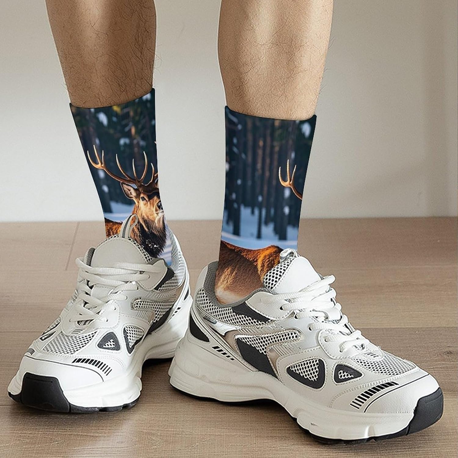 Elk on The Snow Crew Socks Moisture Wicking Ankle High Cushioned Arch Support Seamless Toe Athletic & Casual