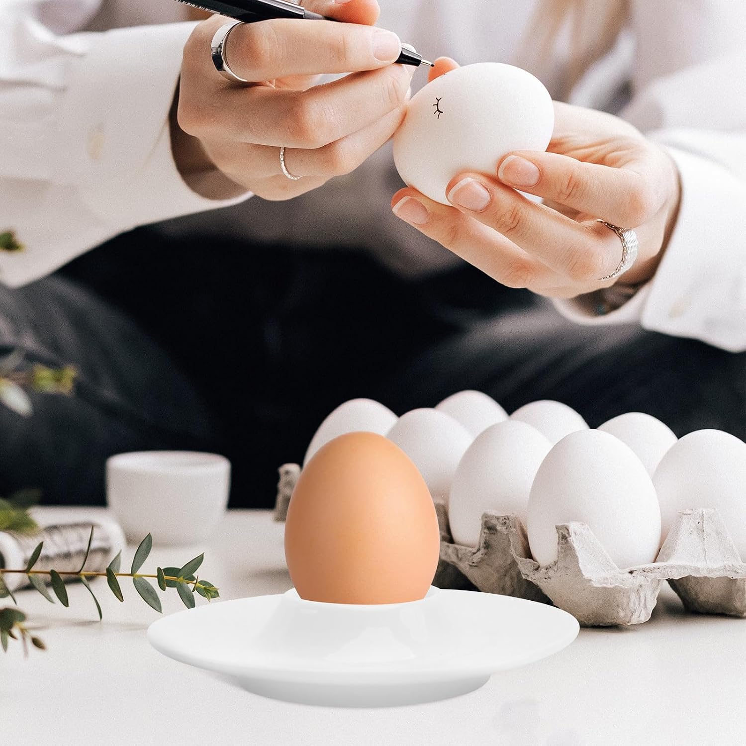 2pcs Ceramic Egg Cups White Stackable Breakfast Holders