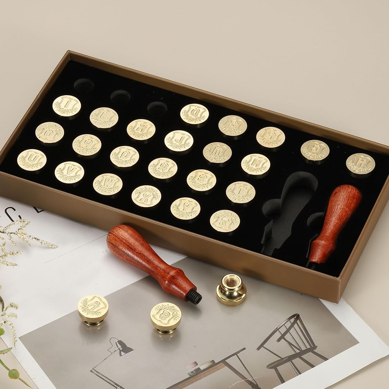 PATIKIL 26 Letters A-Z Alphabet Wax Seal Stamp Kit, Vintage Sealing Stamp with 2pcs Wooden Handles Gift Box for Wedding Invitation, Party, Gift Wrap, Envelope Card, Style 2