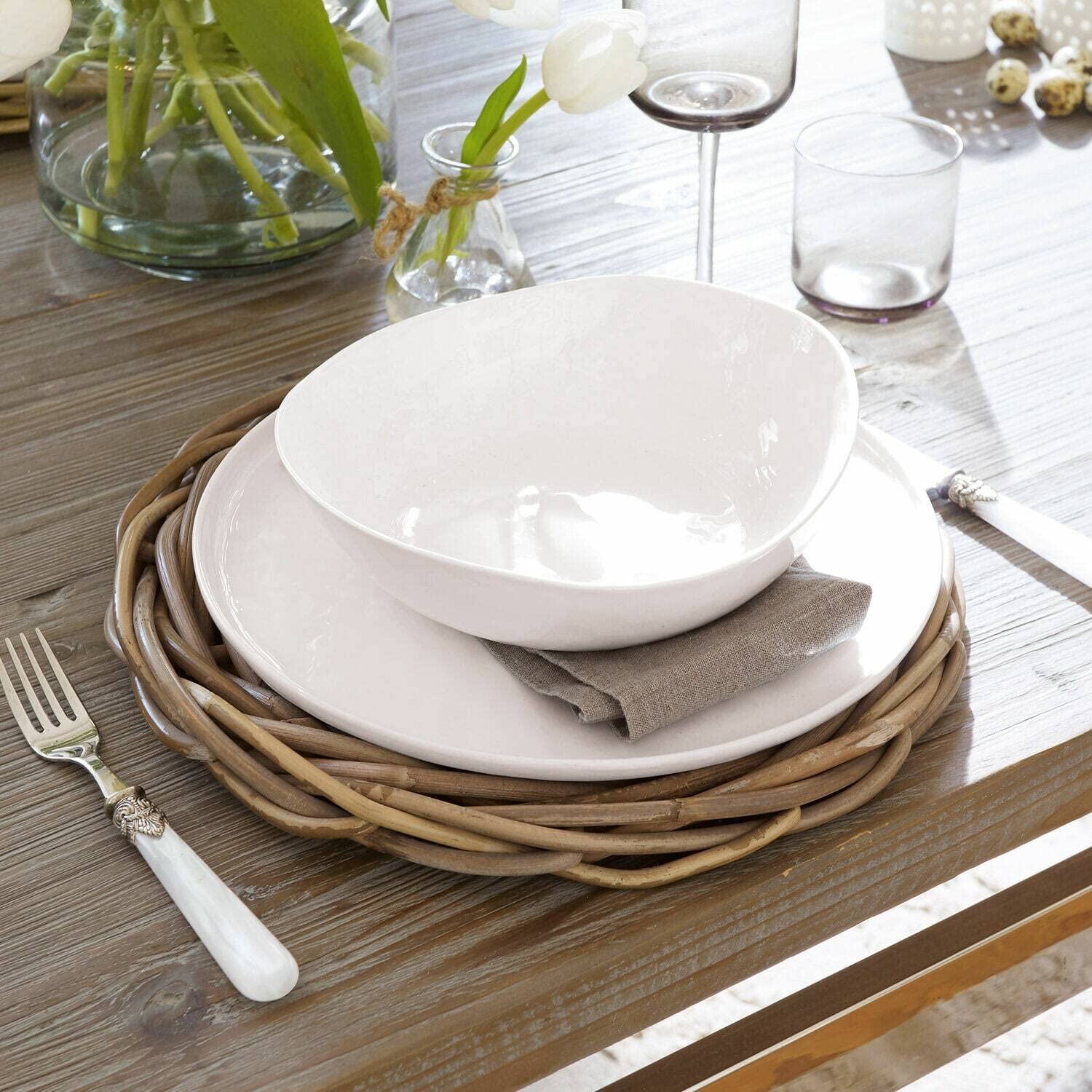 LOBERON Platzteller 2er Set Bland, handgeflochten, zeitloses Design, mediterranes Flair, Platzset, Tischdekoration, Tischaccessoires, Rattan, braun