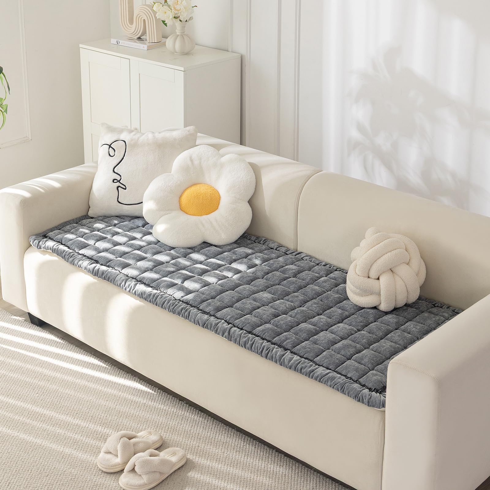 Housse anti-taches lavable en machine pour rénover un canapé