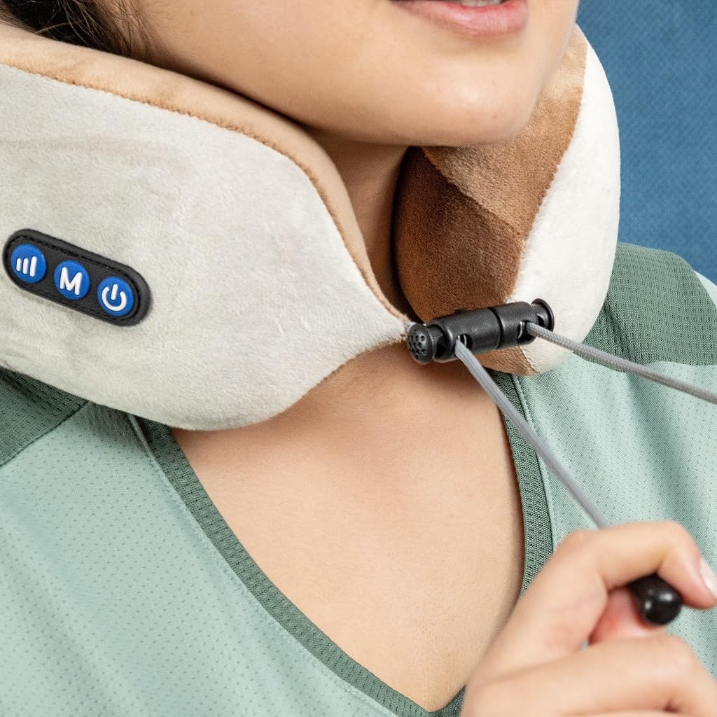 GLOBAL RELAX® | TENZO MINI Cojín cervical masajeador | 6 Modos de masaje | Almohada ergonómica | Portátil I Inalámbrica | Relaja y alivia el dolor muscular