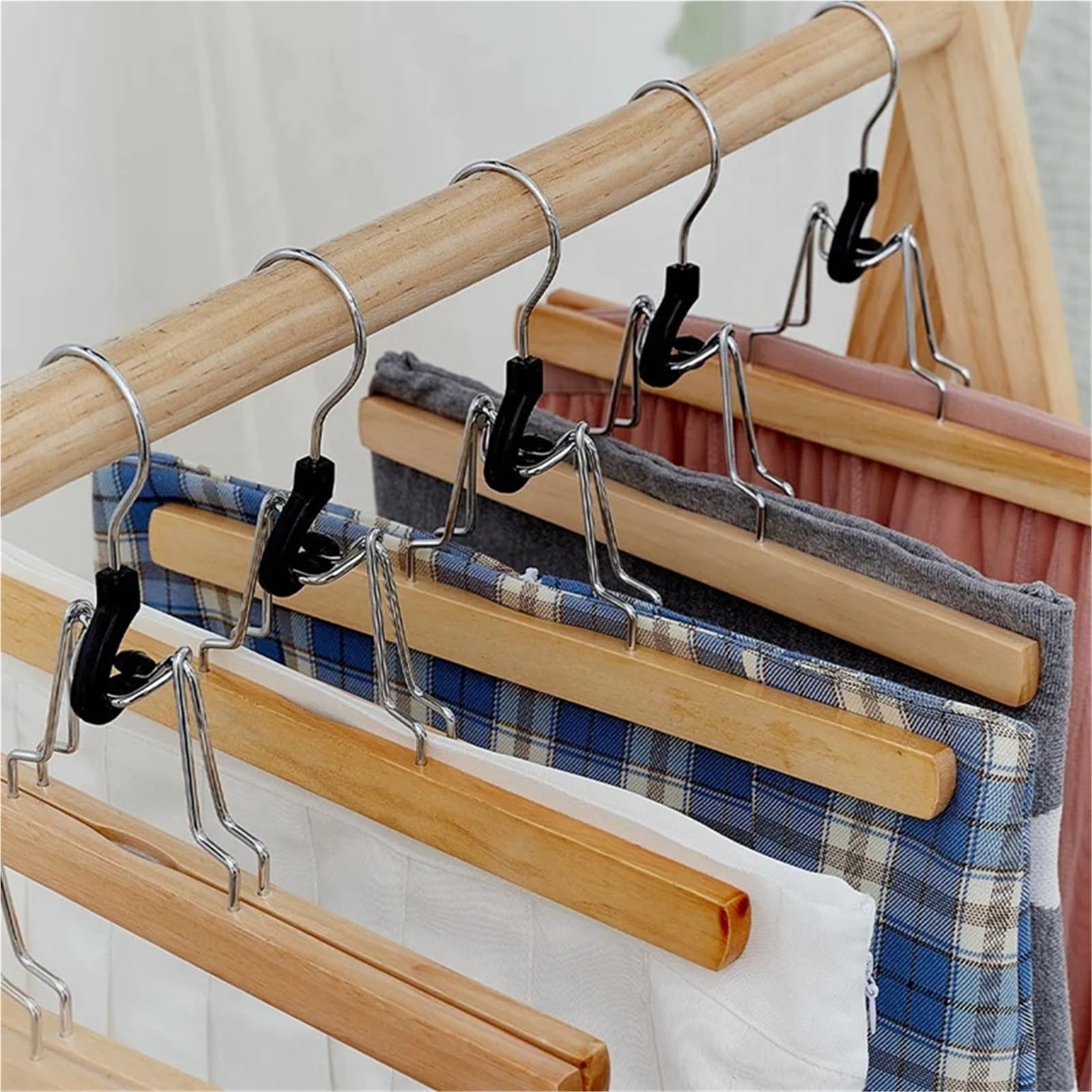 Perchas Pantalones Perchero de Madera Antideslizante con Gancho Giratorio for Pantalones (8 Unidades)