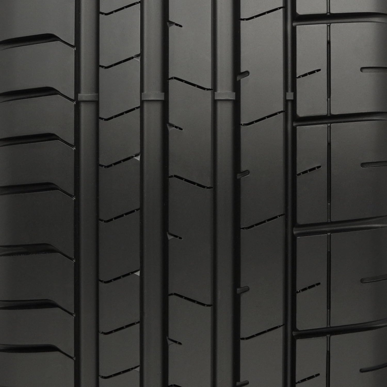 Pirelli P Zero (PZ4-Sport) Summer 275/40R19 101Y Passenger Tire