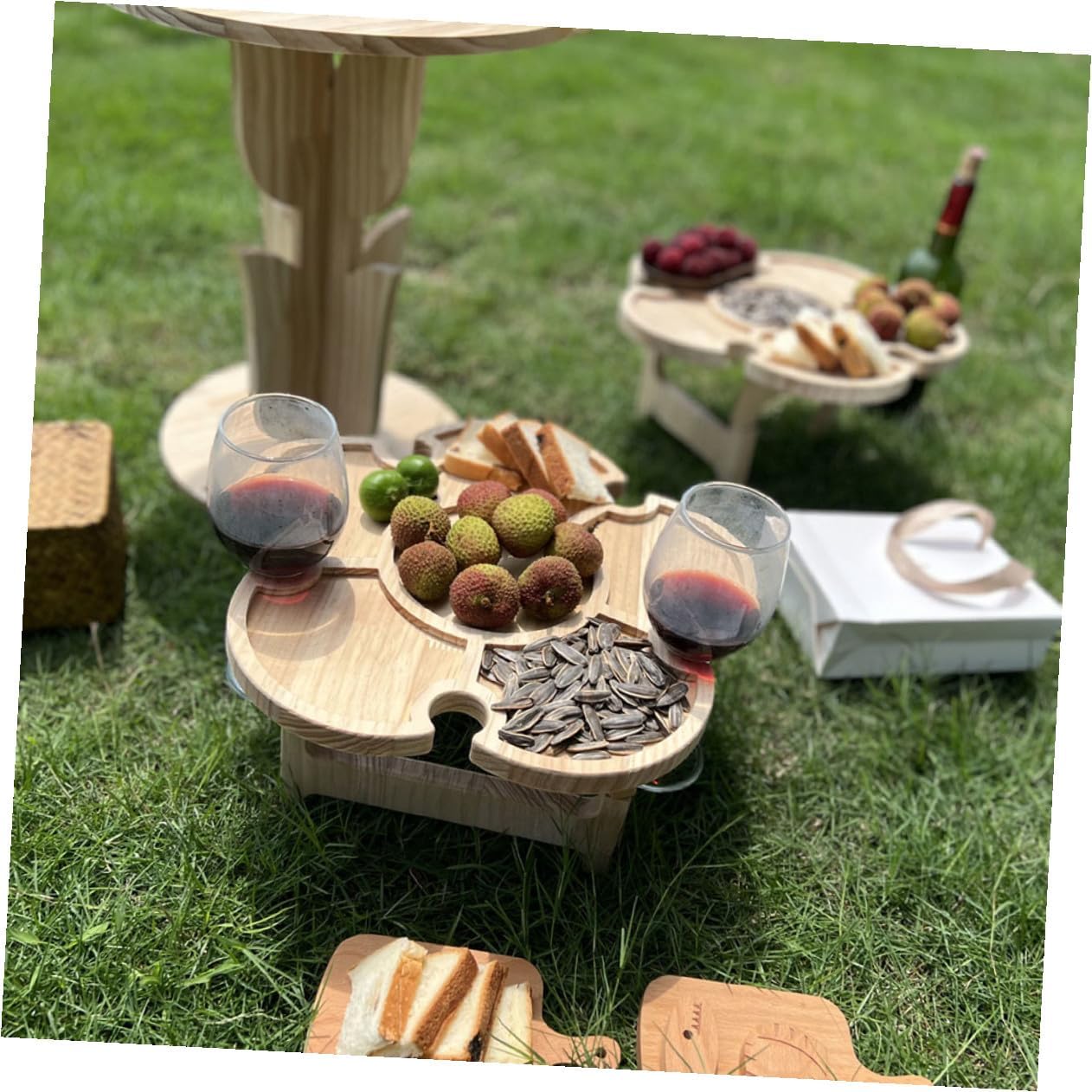 Portable Folding Outdoor Wine Table Small Wooden Picnic Desk for Beach BBQ Camping with 35cm Petal-Shaped Tray, Lightweight Foldable Table for Travel and Garden Use