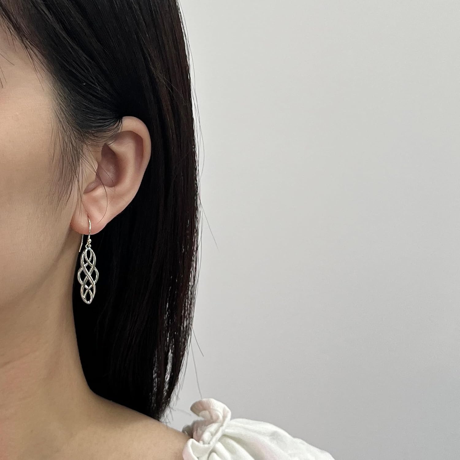 925 Sterling Silver Celtic Knot Dangle Earrings Good Luck Irish Celtic Knot Vintage Dangling Earrings for Women - Image 5