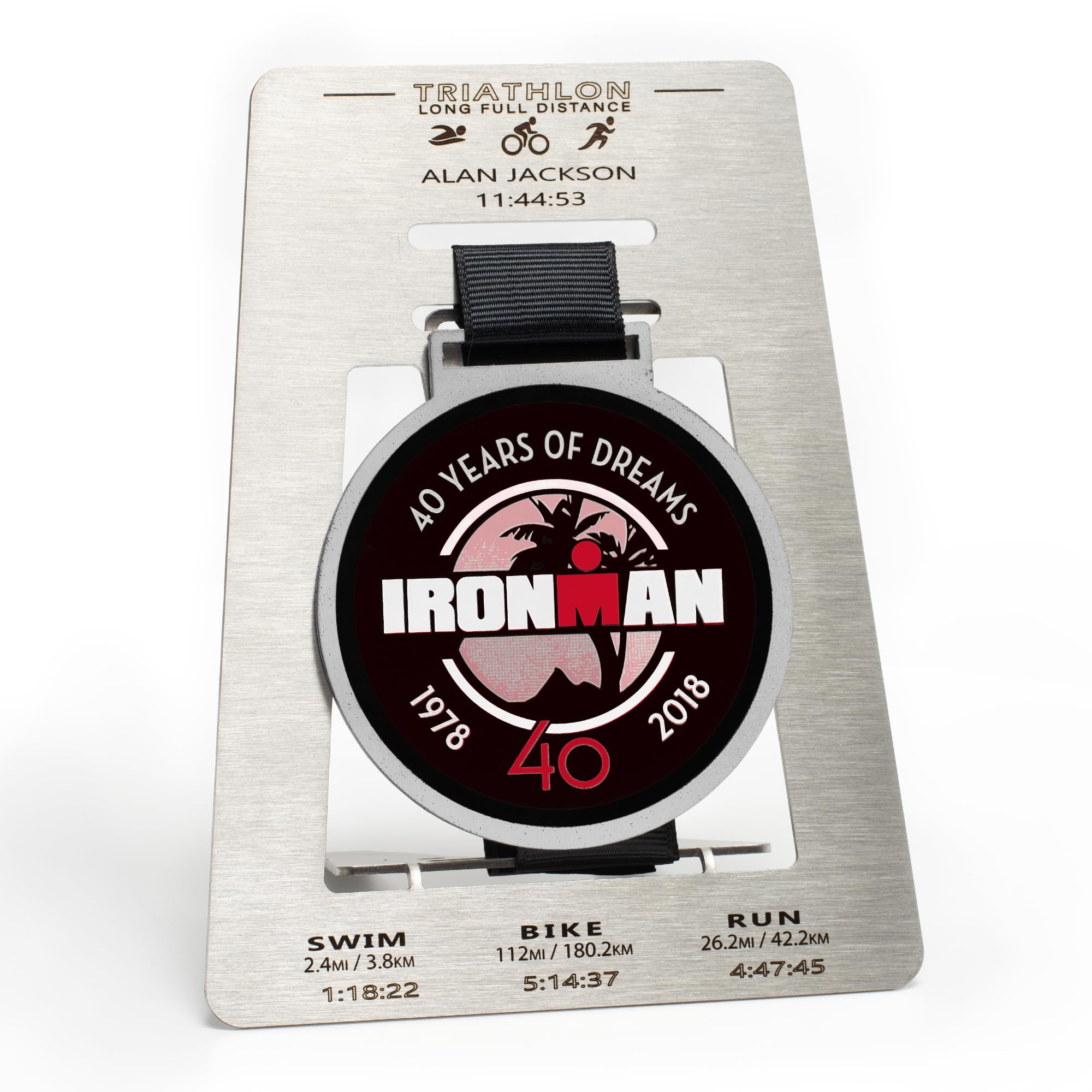 Iron Man Portamedaglie Da Tavolo Personalizzato Per Triathlon - In Acciaio Inossidabile Con Incisione Laser - Regalo Perfetto Per Ironman Porta Medaglie Calcio