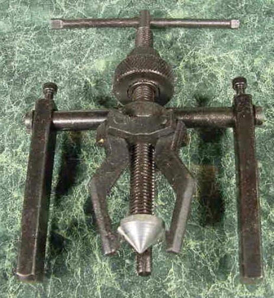 3 Jaw Pilot Bearing Puller