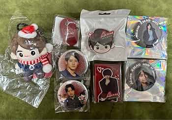 Knights グッズ セット ぬいぐるみ 缶バッジ サイン入り商品 71NHdl3hvsL._UF350,350_QL50_.jpg