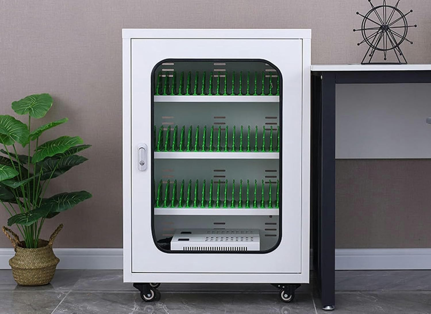 Mobile Phone Storage Box Transparent Acrylic Mobile Phone Security Locker with Key,50-Slot Cell Phone Charging Station, Rechargeable Mobile Locker Storage Cabinet for 12-60 Devices, Multi-De