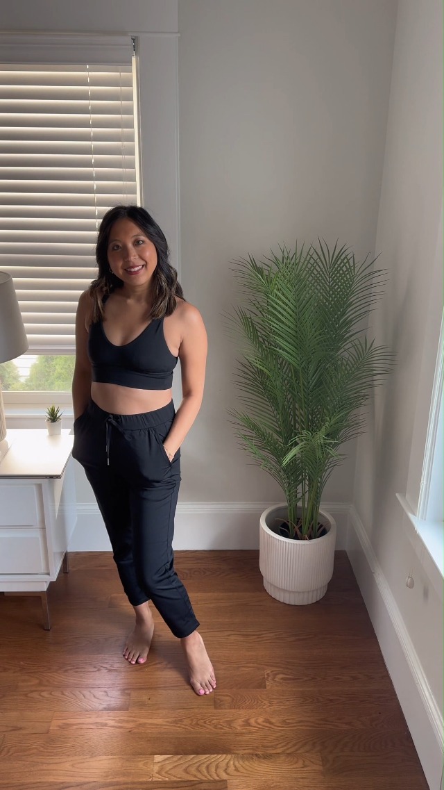 Amazon.com: AJISAI Petite 7/8 Joggers Travel Pants with Pockets