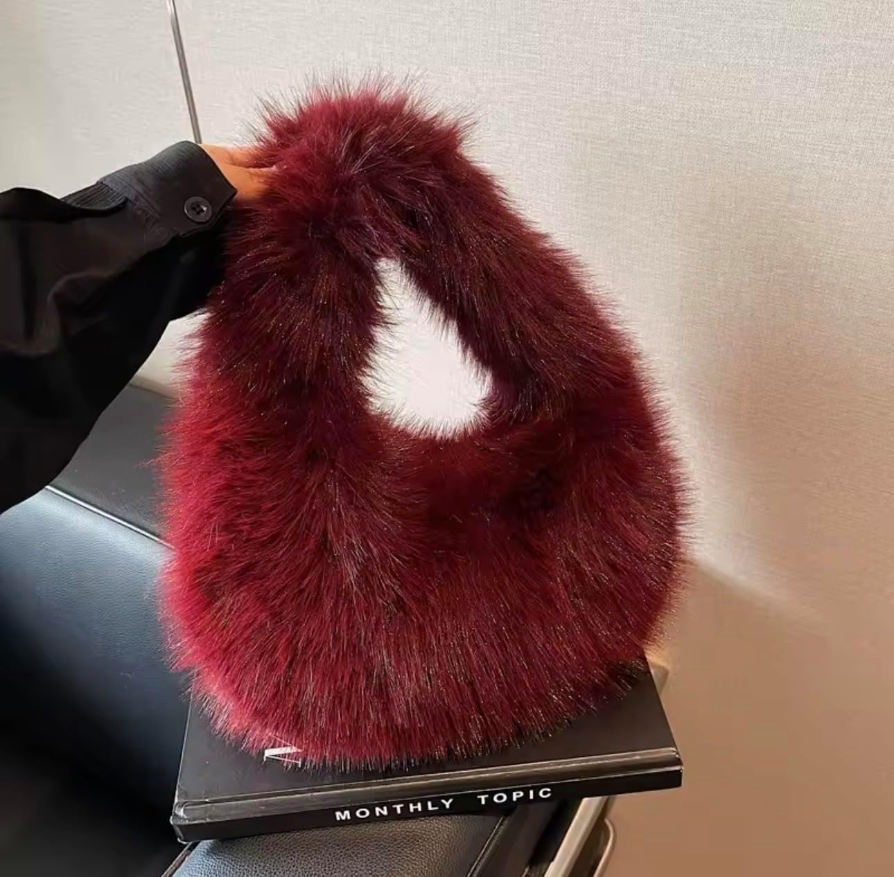 Faux Fur Hobo Bag for Women, Fur Plush Handbag, Underarm Shoulder Bag, Cute Fluffy Handbag, Faux Fur tote, Gift for Women - Image 2