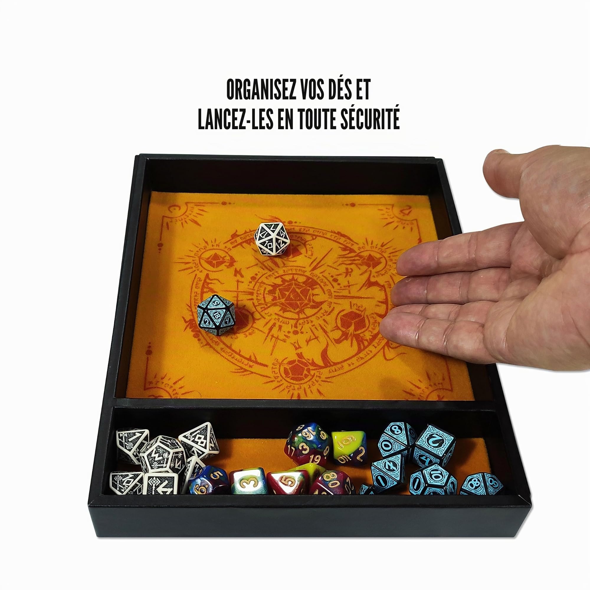 Plateau À DÉS RECTANGULAIRE 'Critical Roll', fabriqué en Cuir et Velours, Zone de Rangement, Design Exclusif et Compatible avec n'importe Quel Jeu de société et de rôle (Jaune)