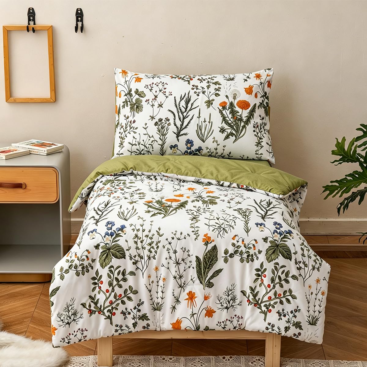 KAREVER Botanical Toddler Bedding Set Flower Print 4 Pieces Crib Bed Set Kids White Green Floral Comforter Set