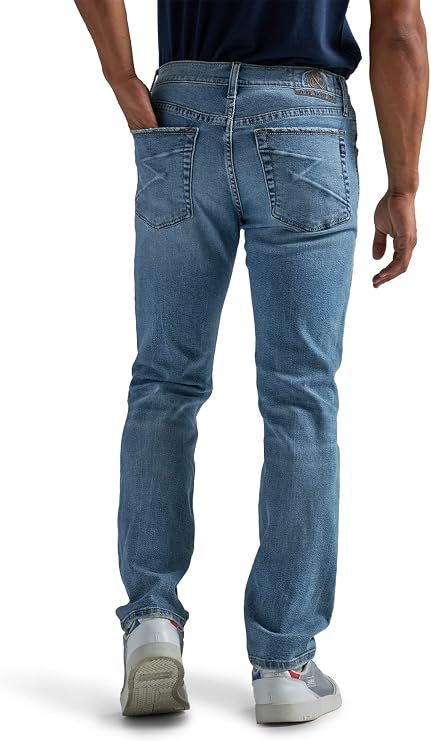 Rock & Republic Men's Straight Fit Jeans