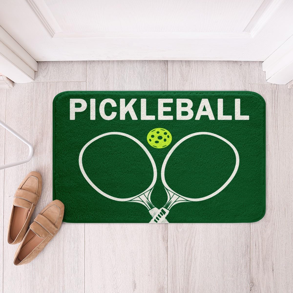 Tapis de tennis americain moderne pour relooker la salle de bain des enfants