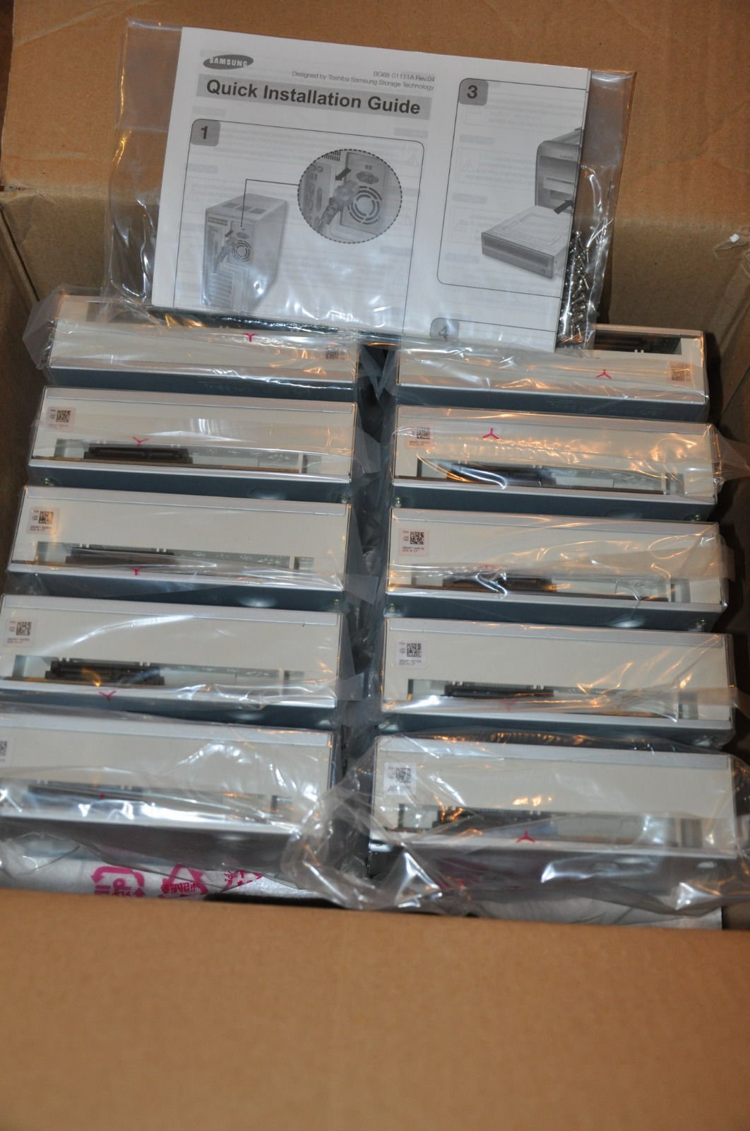 Samsung SH-S223 22x DVD±RW DL SATA Drive w/LightScribe & SpeedPlus (Black)