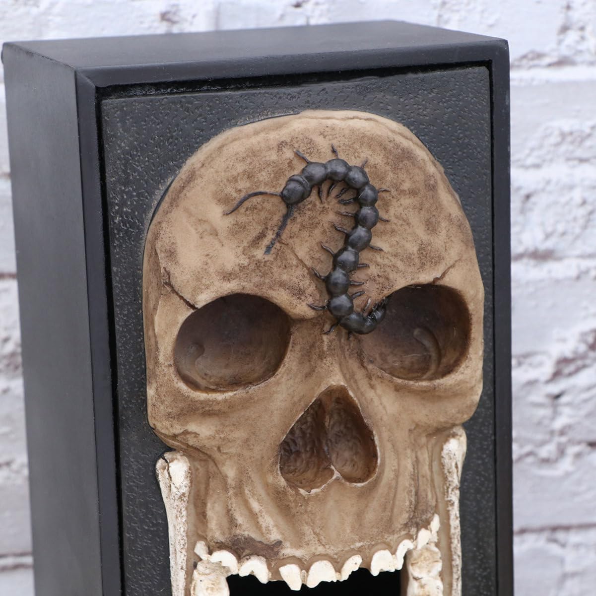 Taschentuchhalter Schwarz aus Kunstharz mit Totenkopfmotiv