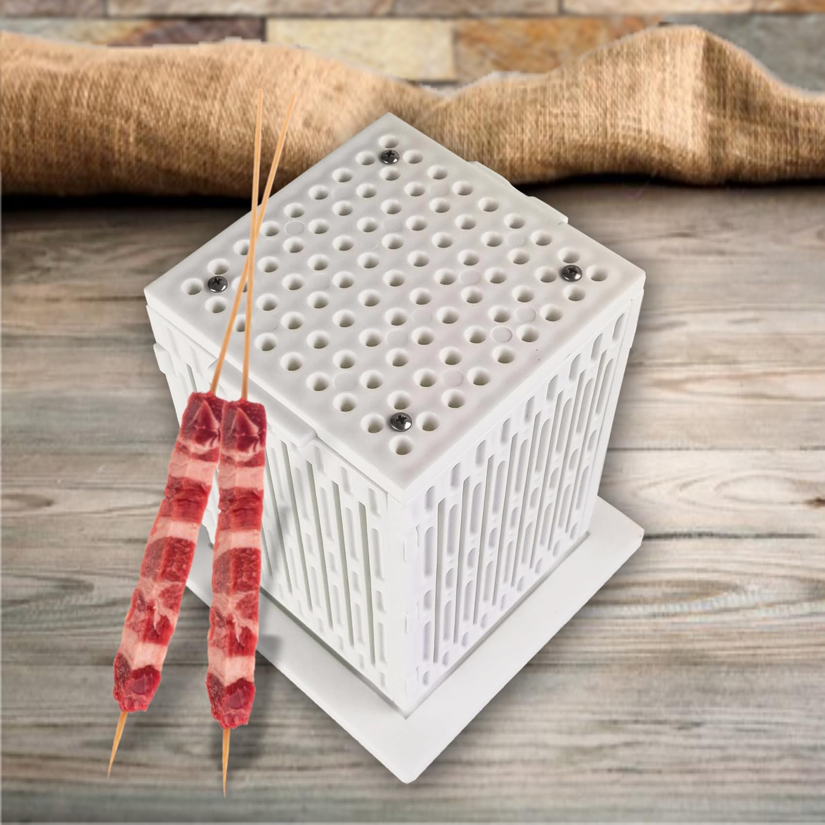 CUBO ARROSTICINI 81 pezzi con coltello e 100 stecconi - Macchina per Arrosticini, Spiedini di Carne, Pesce, Kebab, Souvlaki - Facile Produzione professionale in casa