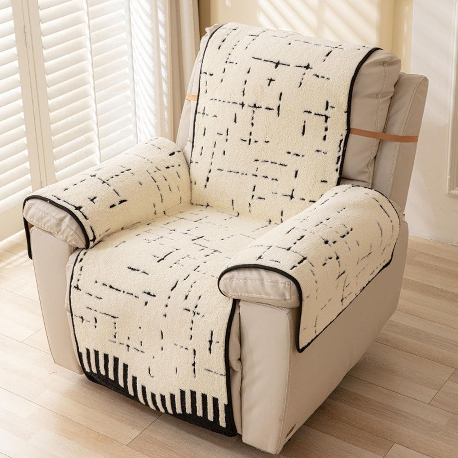 Recliner Chair Cover, Plush Nonslip Thickened Recliner Cover, Soft Warm Reclining Chair Slipcover with Elastic Straps, Machine Washable Furniture Protector Fits Reclining Sofa