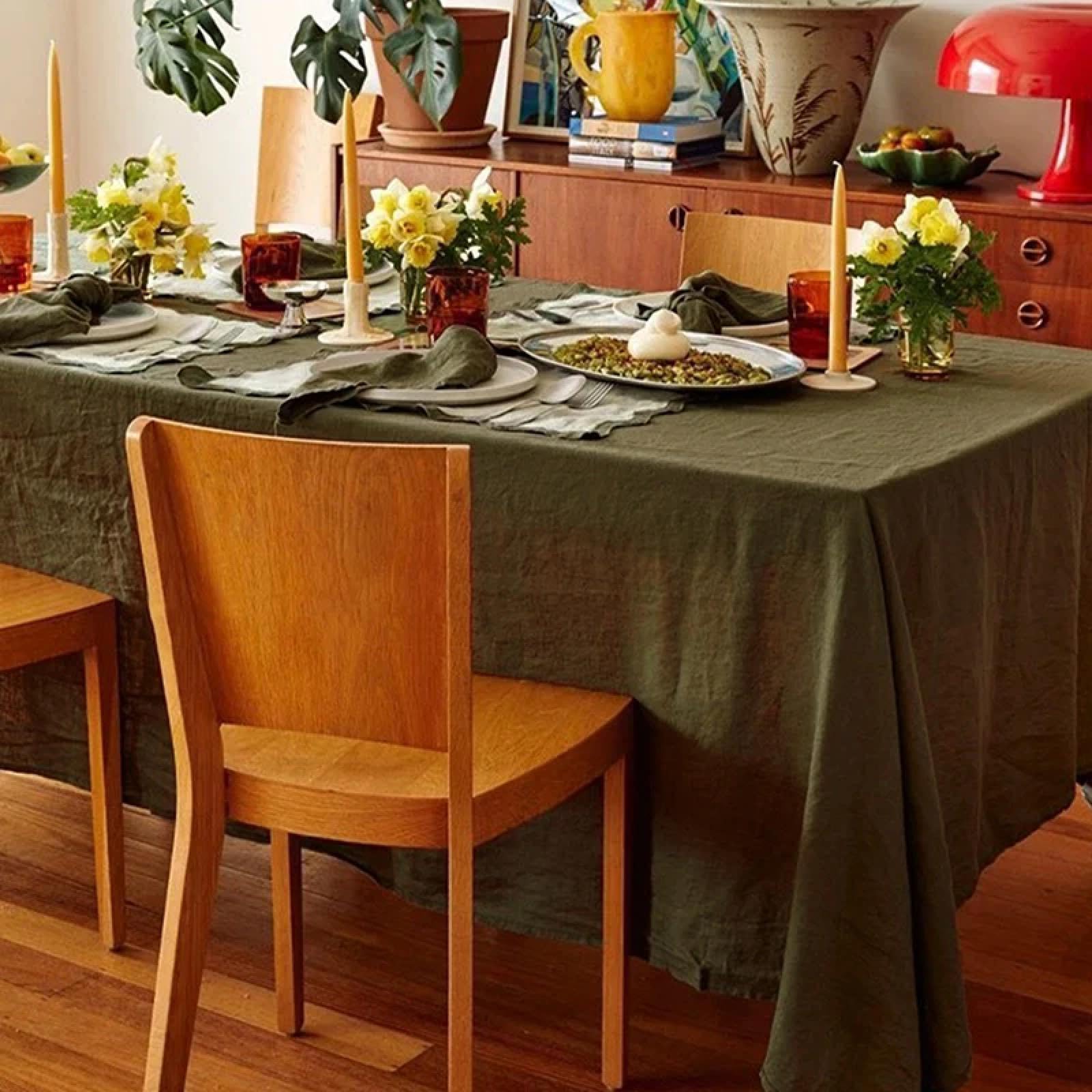Nappe de maison verte militaire 140x140 douce décoration table mariage banquet fête