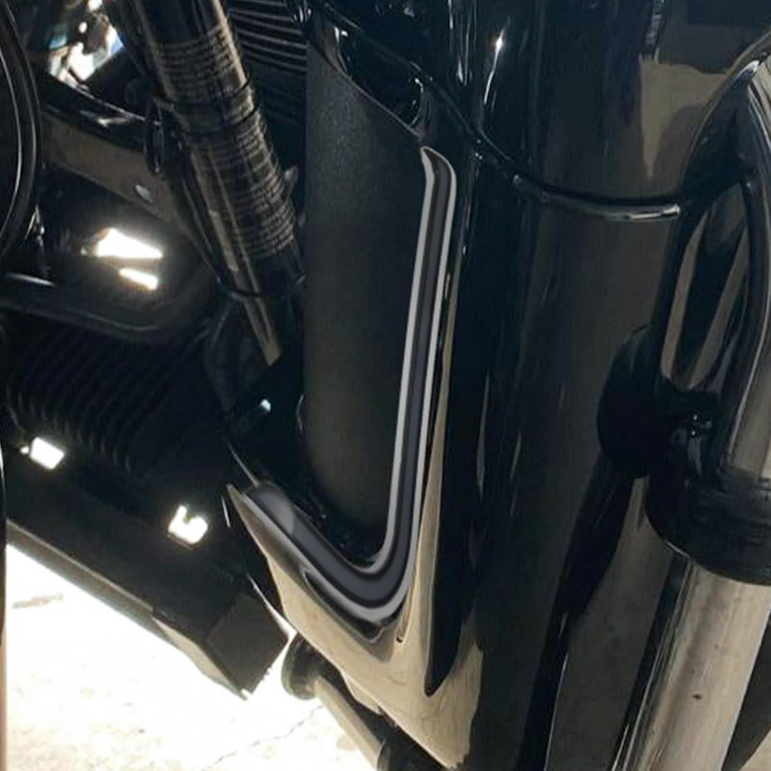 HDBUBALUS Motorcycle Lower Fairing Light LED Turn Signal Running Lights Fit For Harley Touring Street Glide Road Glide Electra Glide FLHTK FLTRU 2006-2013 (Color: Chrome Housing Smoke Lens)