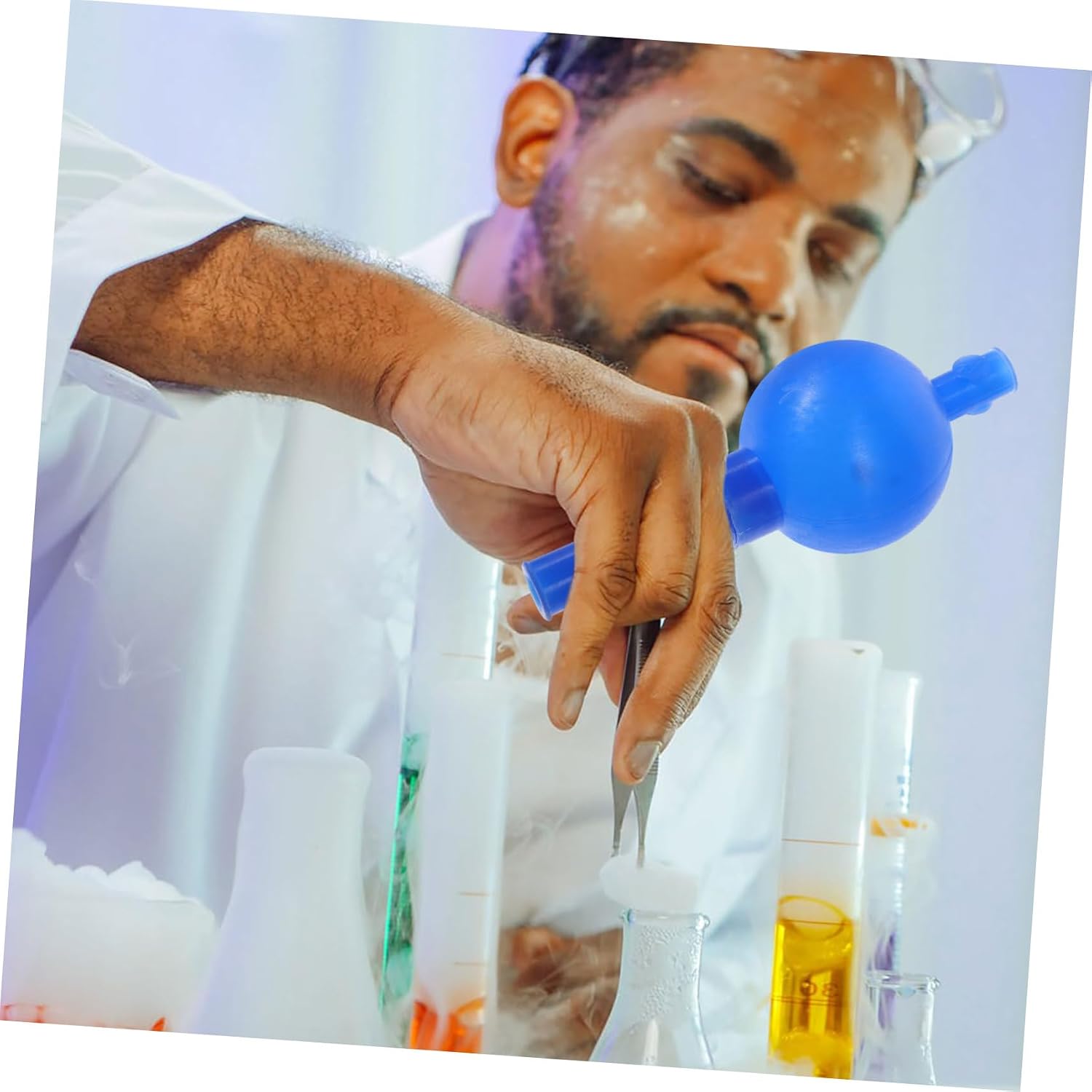 Three Way Quantitative Suction Bulb for Laboratory Use Easy to Operate Pipette Filler Reliable Liquid Extraction Device with Valves for and Lab