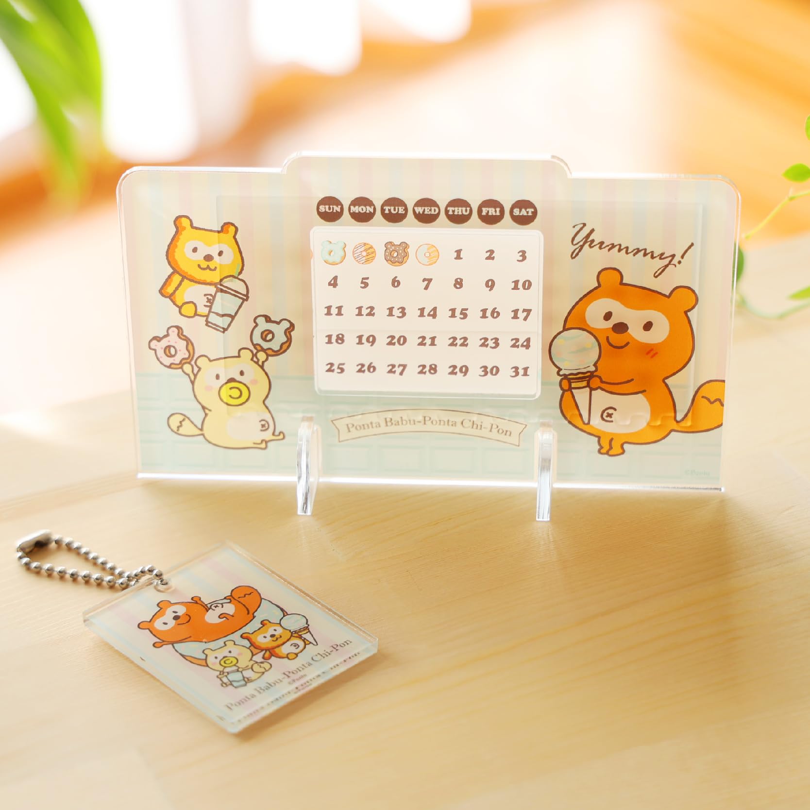 赤とシルバーの、日付カウンター万年カレンダー