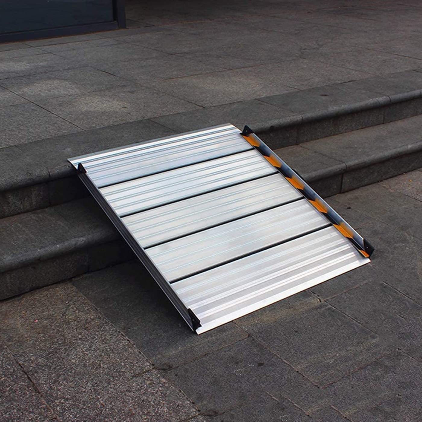 Rampa de Aluminio portátil para Silla de Ruedas, Rampa de Umbral de Acceso de Movilidad, Rampa de Portador de Fácil Acceso con Asa de Transporte, para Escalones de Casa Escaleras Puertas Scooter