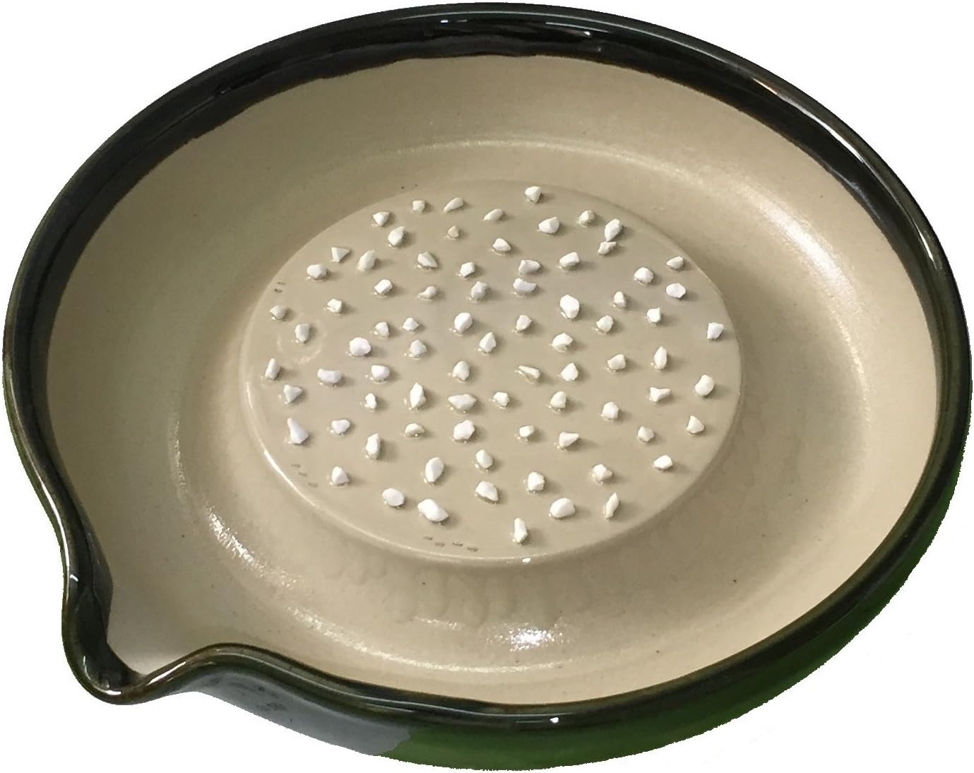 Motoshige Pottery Ishimi Yaki Radish Grater, Dish, Won't Damage Table, Silicone, Bottom, Diameter Approx. 7.1 inches (18 cm), Anti-Slip, Oribe Motoshige, Grater, Made in Japan