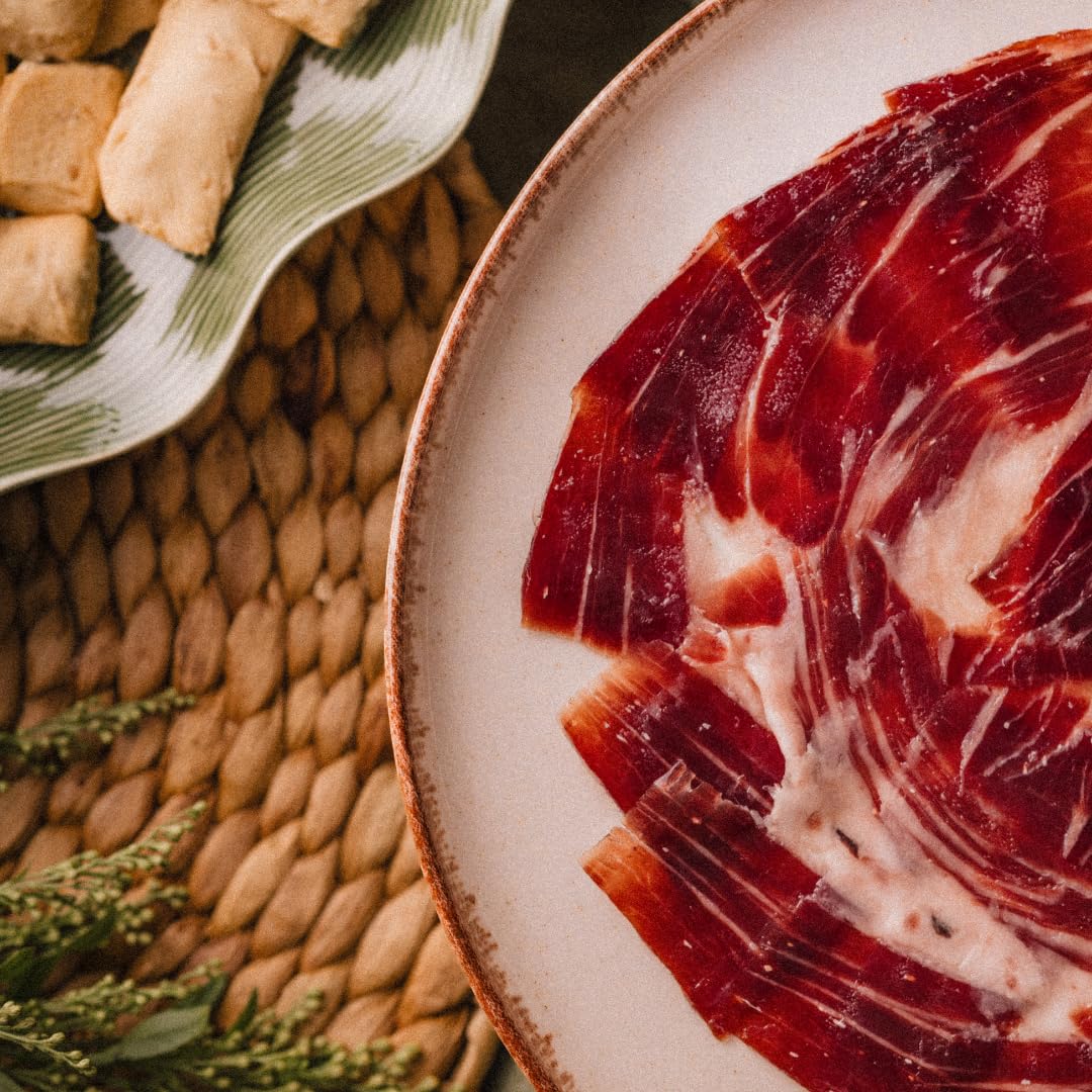 Maximiliano Jabugo - Jamón de Cebo de Campo 100% Ibérico | Estuche 80gr Loncheado a Mano a Cuchillo | Criado en Libertad | Curación Lenta +30 Meses | Certificado